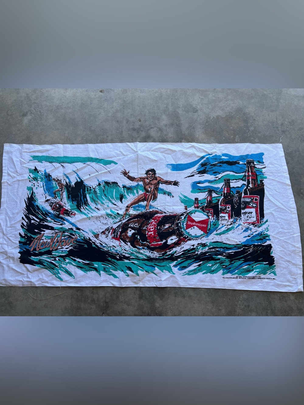 1985 Vintage Budweiser New wave beach towel mint condition